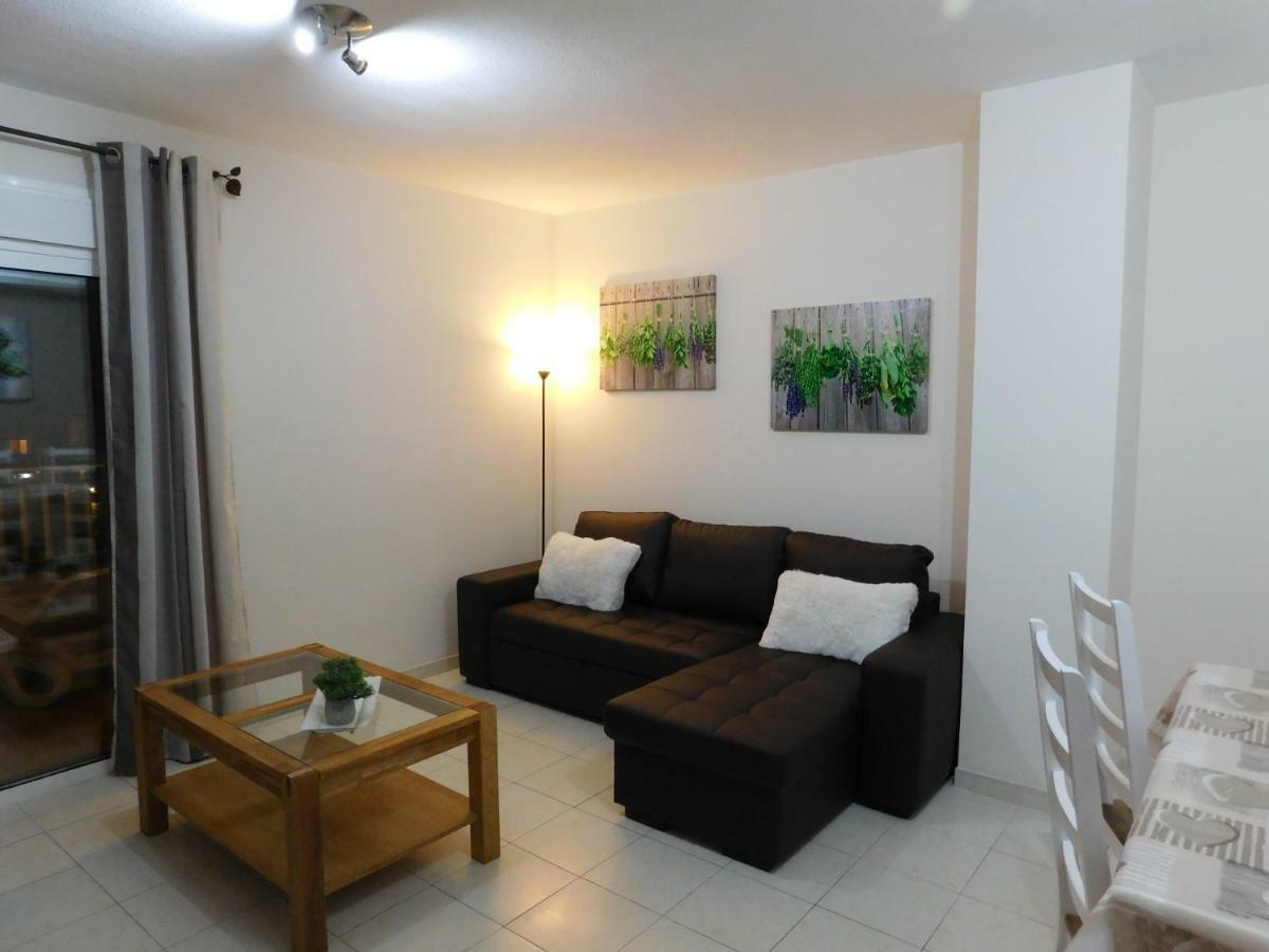 Brisas Del Mar Apartment Costa Adeje  Bagian luar foto
