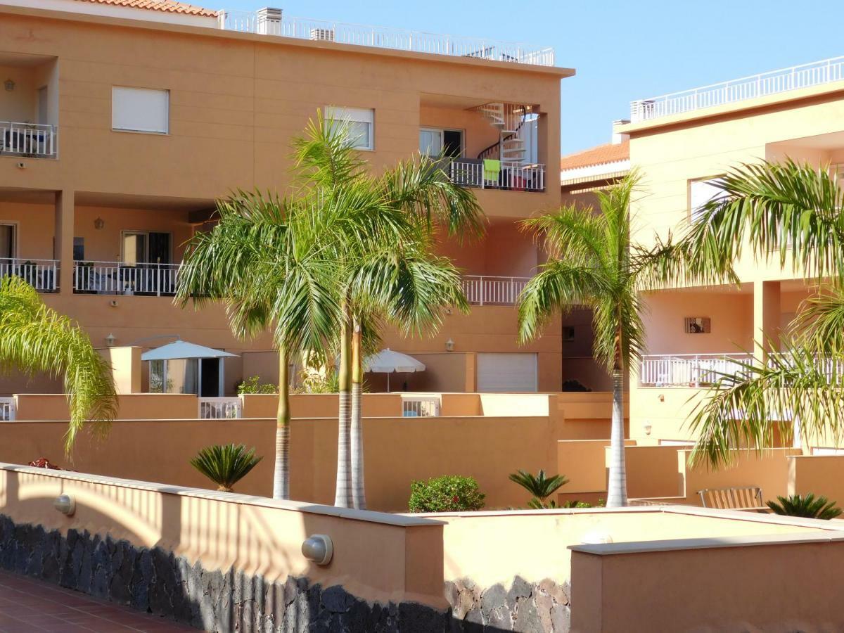 Brisas Del Mar Apartment Costa Adeje  Bagian luar foto